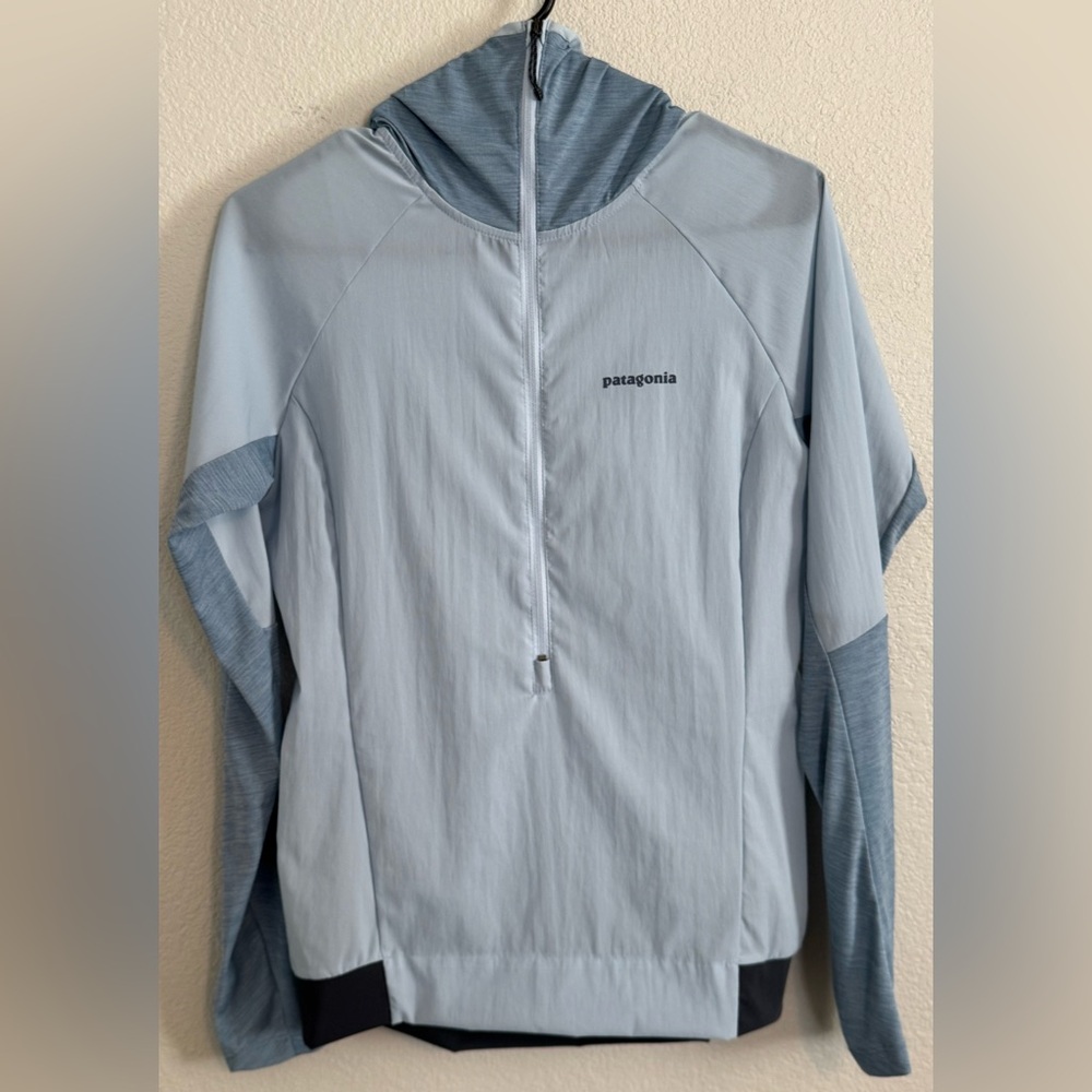 Patagonia Women’s 2023 Airshed Pro Two-Way Half Zip Pullover Windbreaker SkyBlue